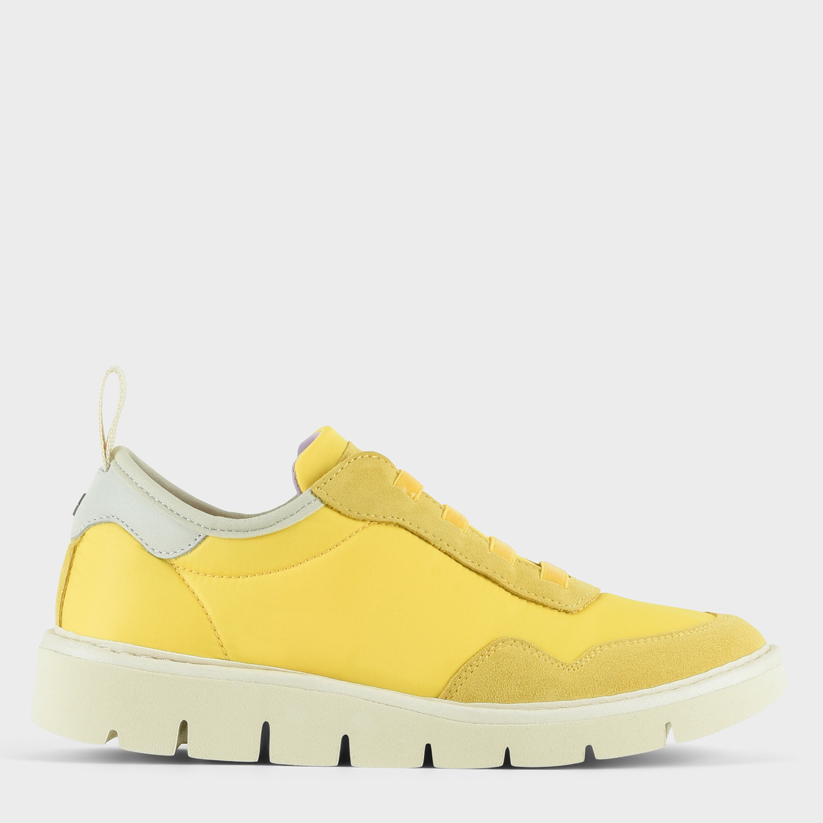 SLIP ON MUJER P05 DE NAILON Y ANTE AMARILLO