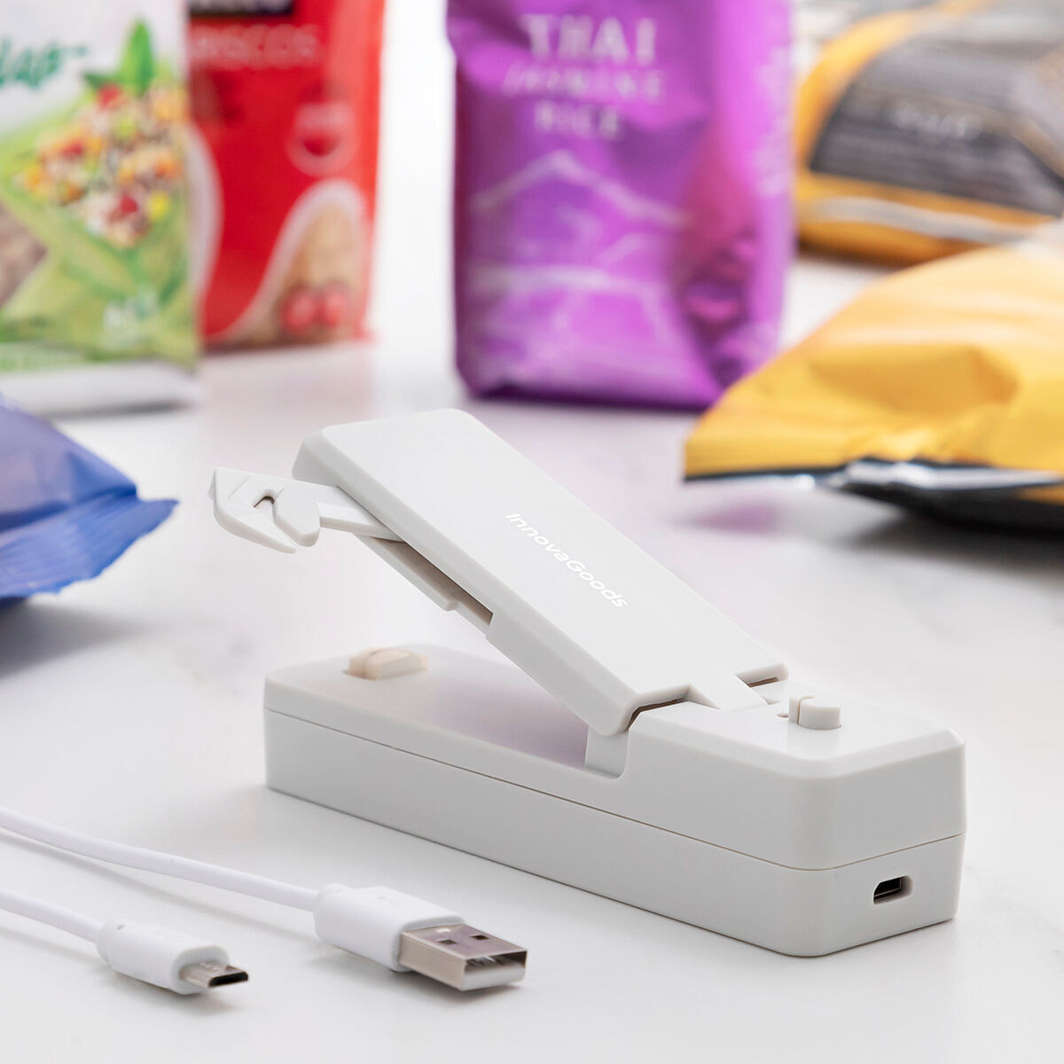 Machine à Sceller les Sacs Rechargeable avec Aimant et Cutter Rebasyl InnovaGoods