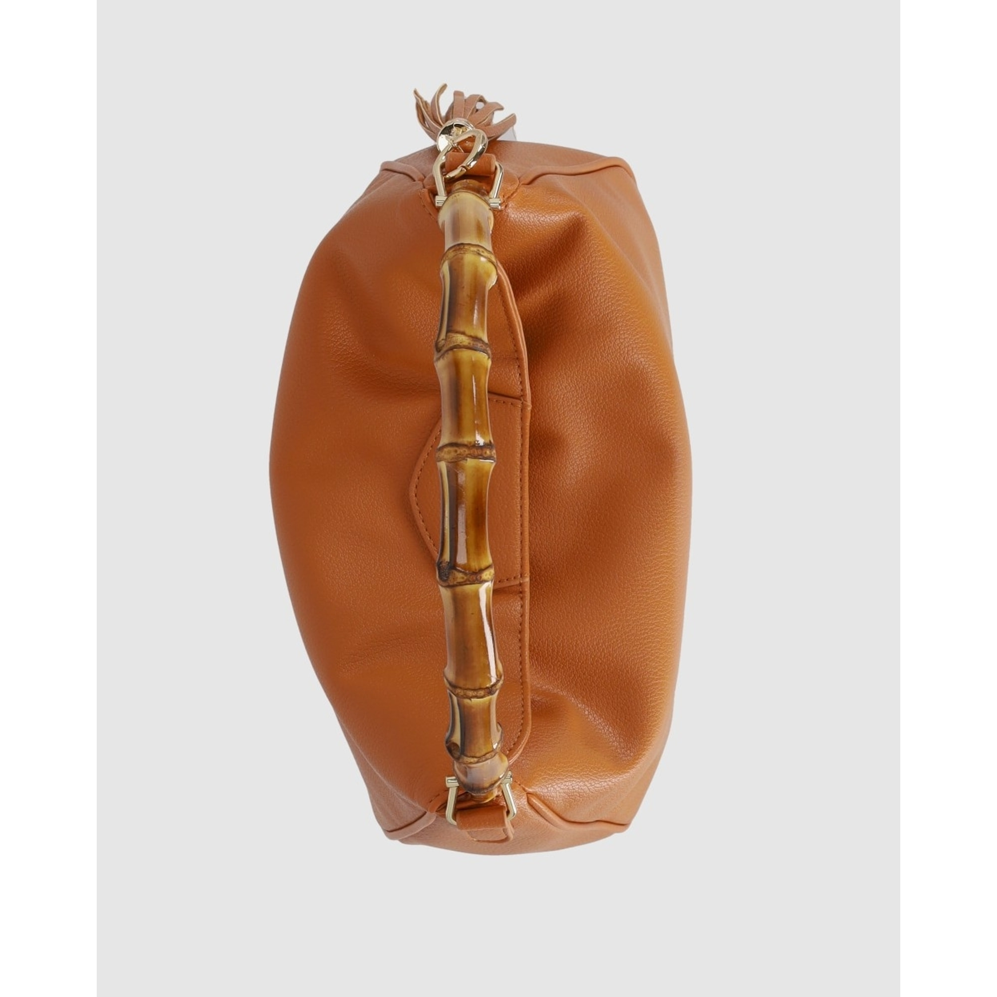 Bolso - Cuero - Medida: 30 cm x 19 cm x 13 cm