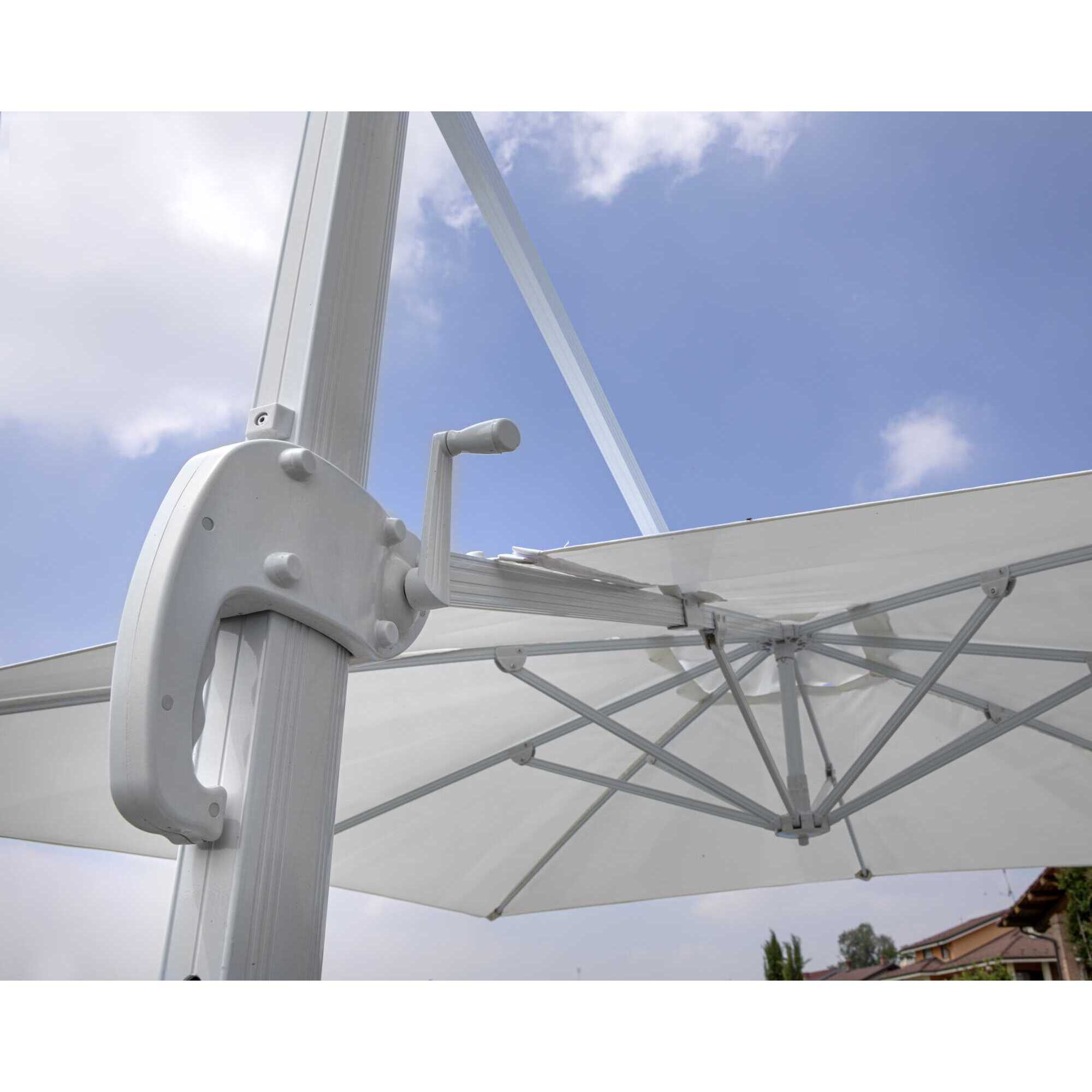 Ombrellone New Michigan Vacchetti in alluminio 2x3h2,55m senza mantovana bianco