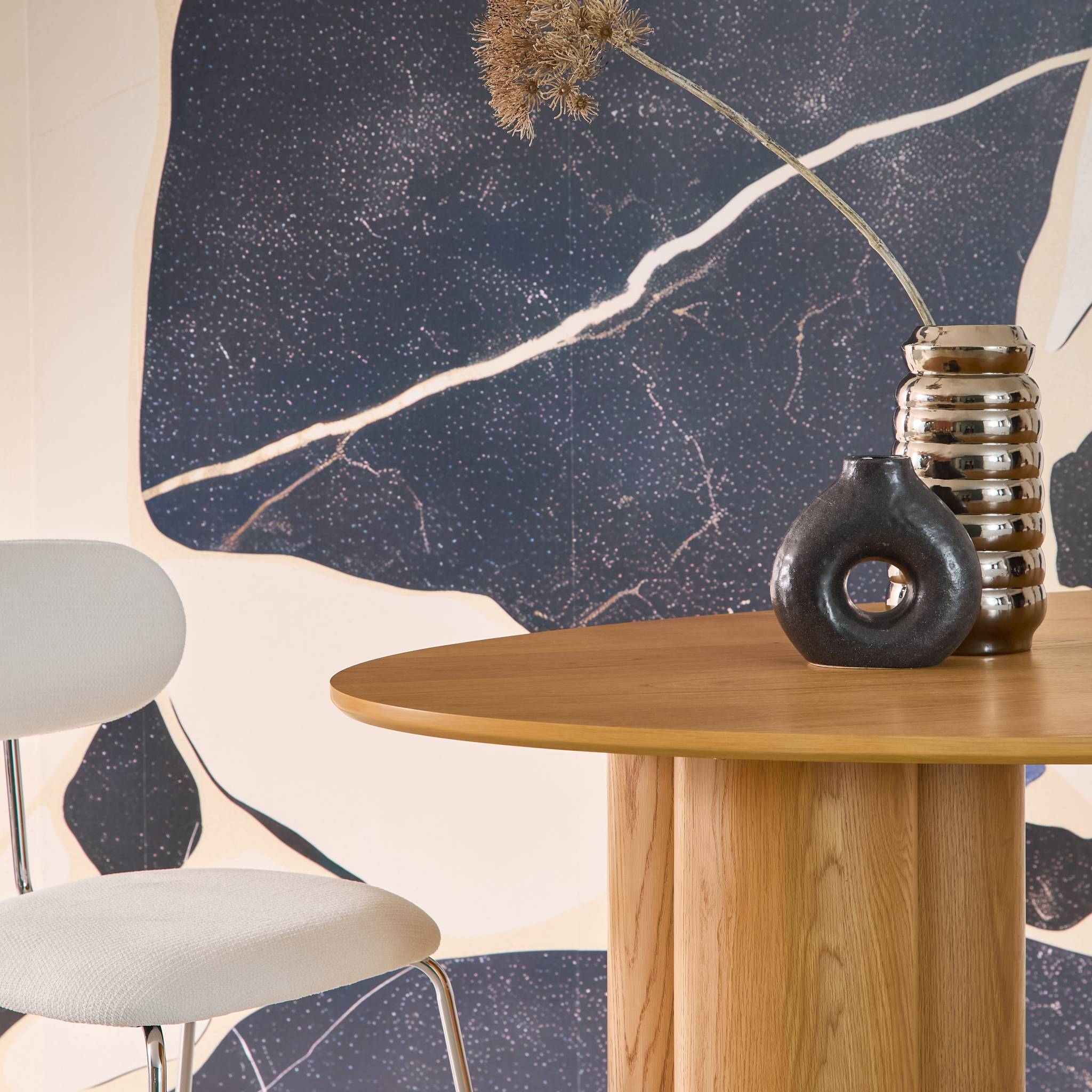 Table à manger ovale bois d'hévéa et placage chêne naturel 8 places 220cm - Leonore