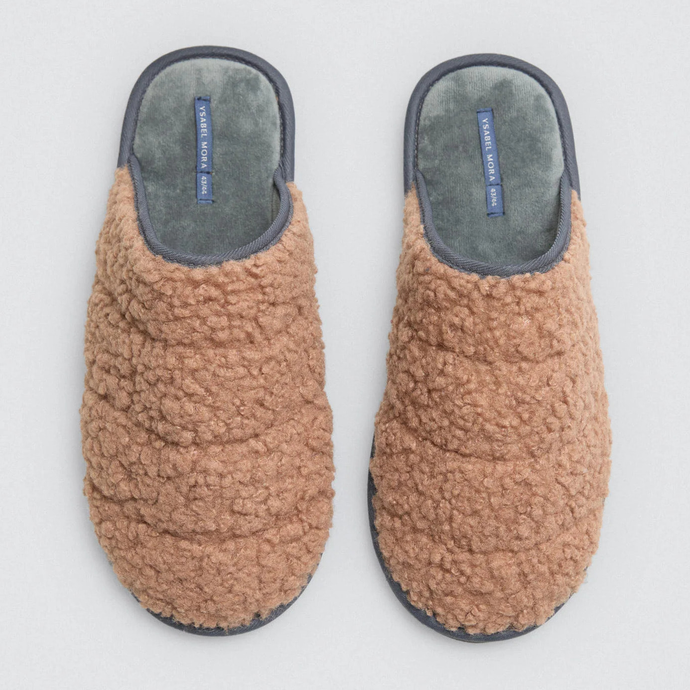 Pantofole da casa con esterno in pelle di pecora