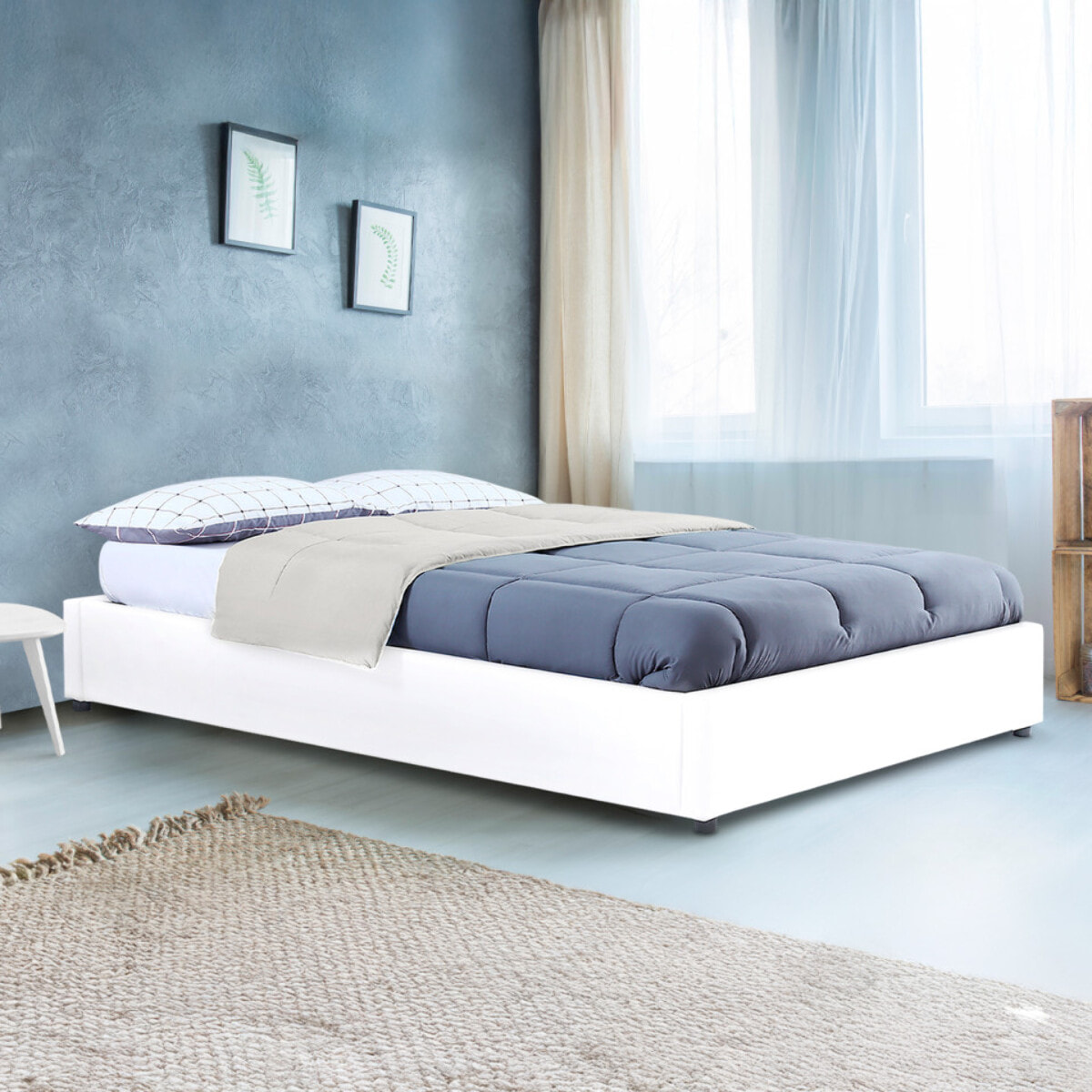 Lit coffre Otto en similicuir blanc avec sommier 160x200cm