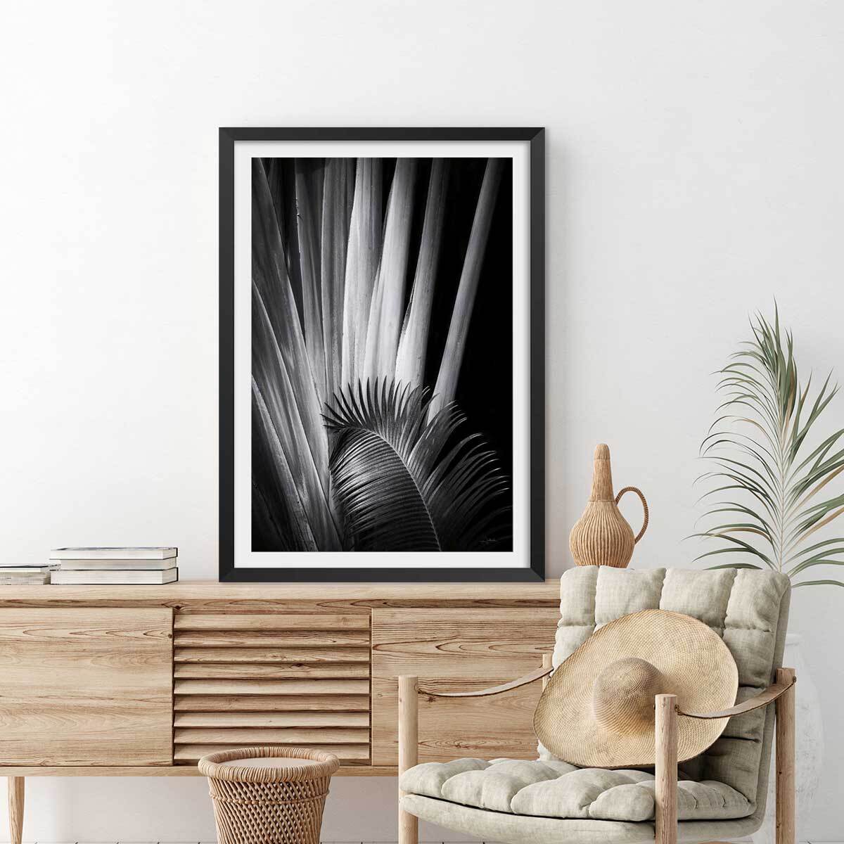 Poster jungle Marbella palm Affiche + cadre en bois - Noir