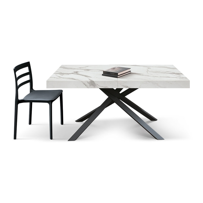 Tavolo FORTE DEI MARMI in legno, finitura bianco statuario e base in metallo nero, allungabile 140x90 cm - 220x90 cm