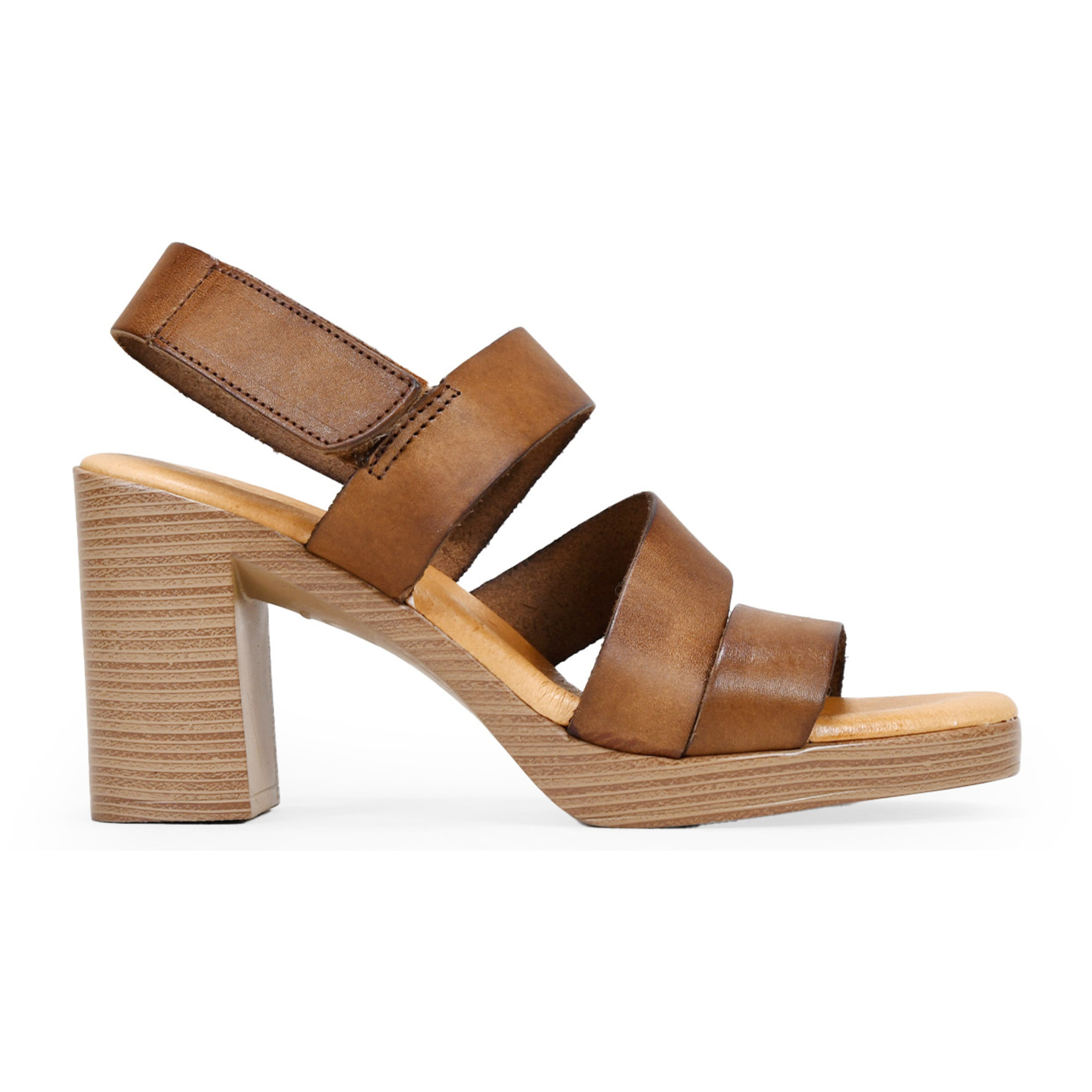 Sandalias de piel marrones con tacón efecto madera