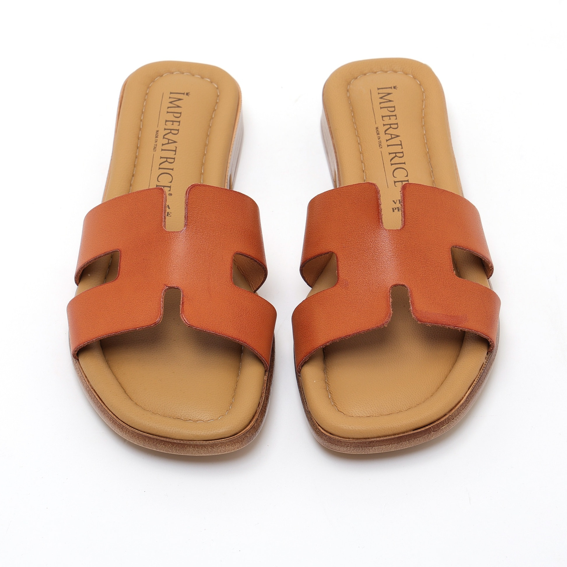 Ciabatte in simil pelle con sottopiede comodissimo in memory