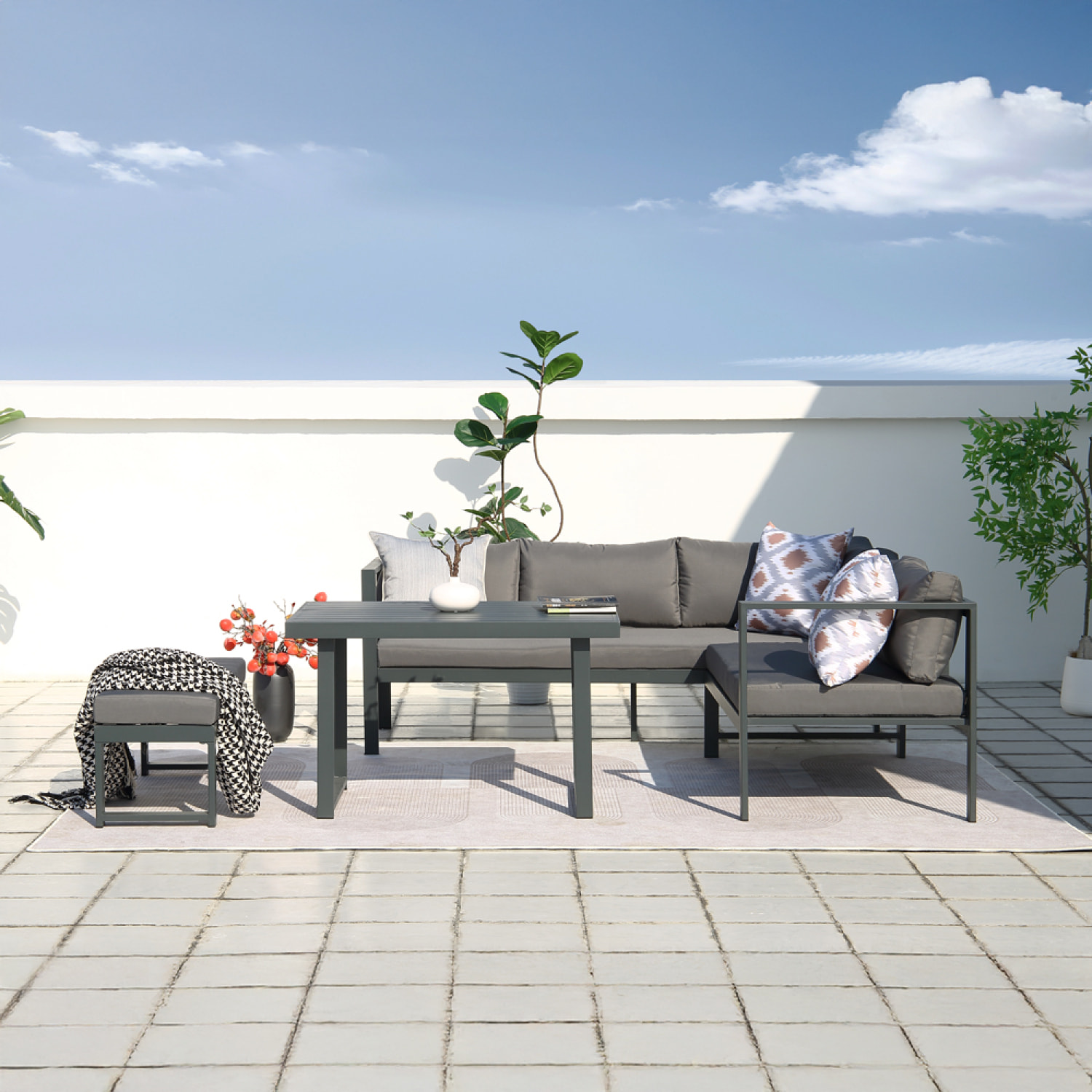 Salon de jardin gris foncé 6 places canapé + banc SATIPO