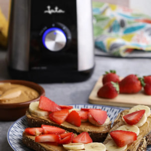 Batidora de vaso JATA BT604N de 1300 W. 4 cuchillas. 2 velocidades + pulse. Pica hielo