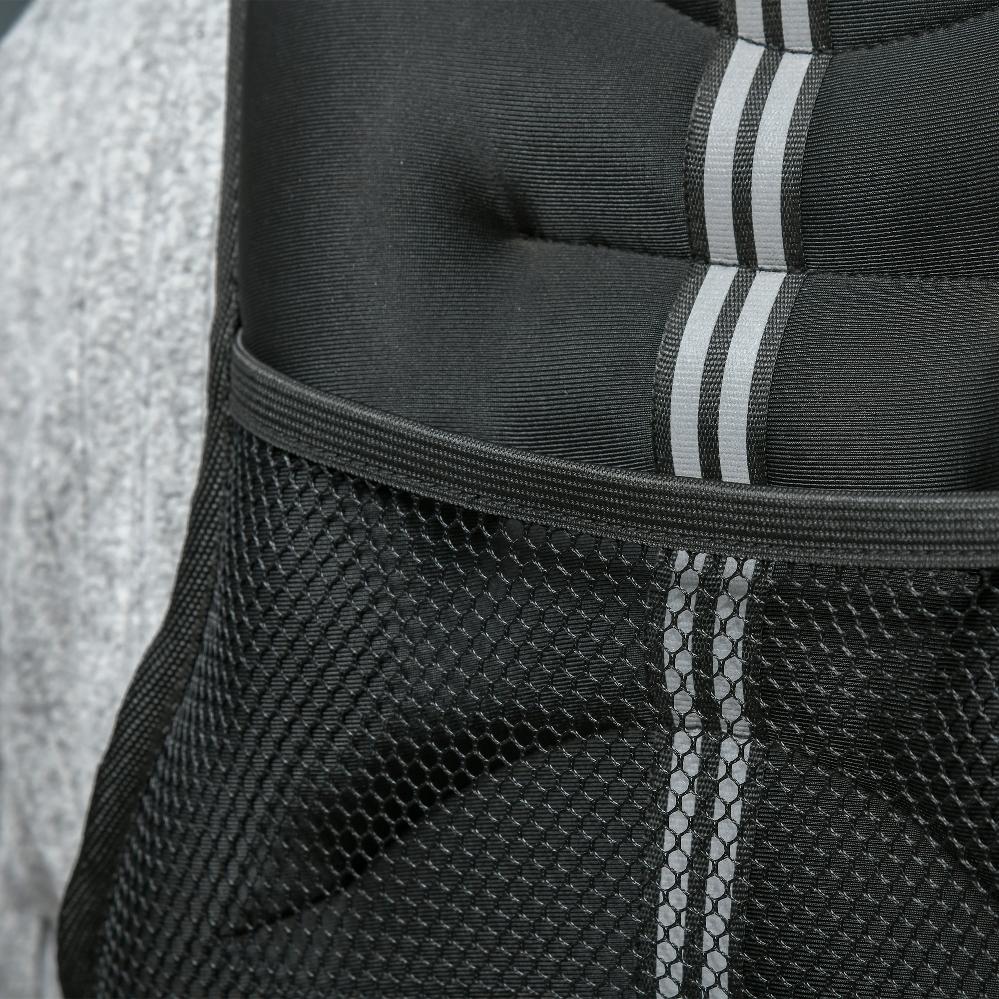 Chaleco Lastrado 5 kg, Chaleco Peso Entrenamiento Transpirable, con 2 Correas Ajustables y Bandas Reflectantes, para Entrenamiento de Fuerza, Jogging, Negro