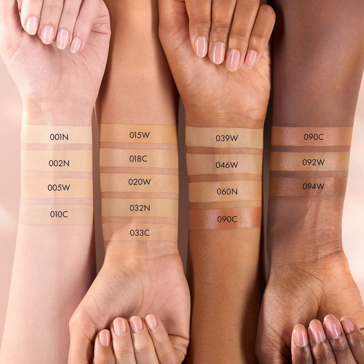 Instant Bright Serum Concealer - Anti-cernes Éclaircissant Couvrance Moyenne