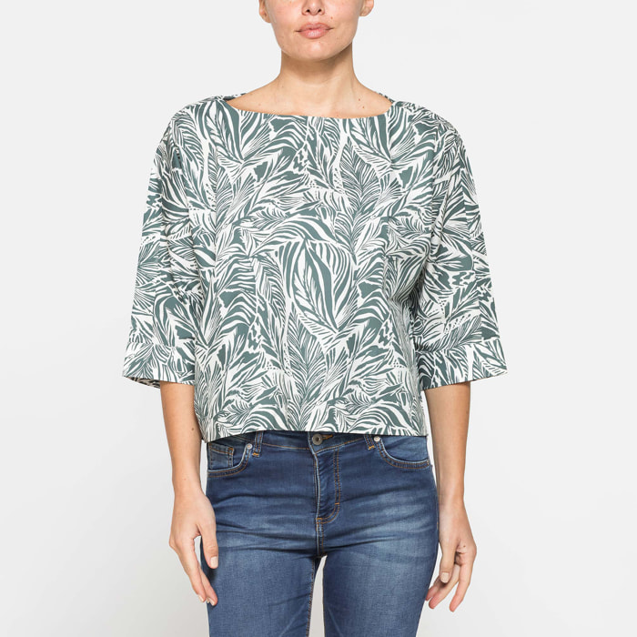 BLUSA CON SCOLLO A BARCHETTA