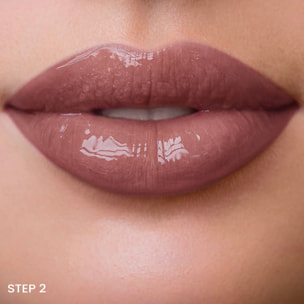 EXTRA DURABLE LIP DUO - LIQUID LIPSTICK + LIP GLOSS Rossetto liquido lunga durata con gloss lucido