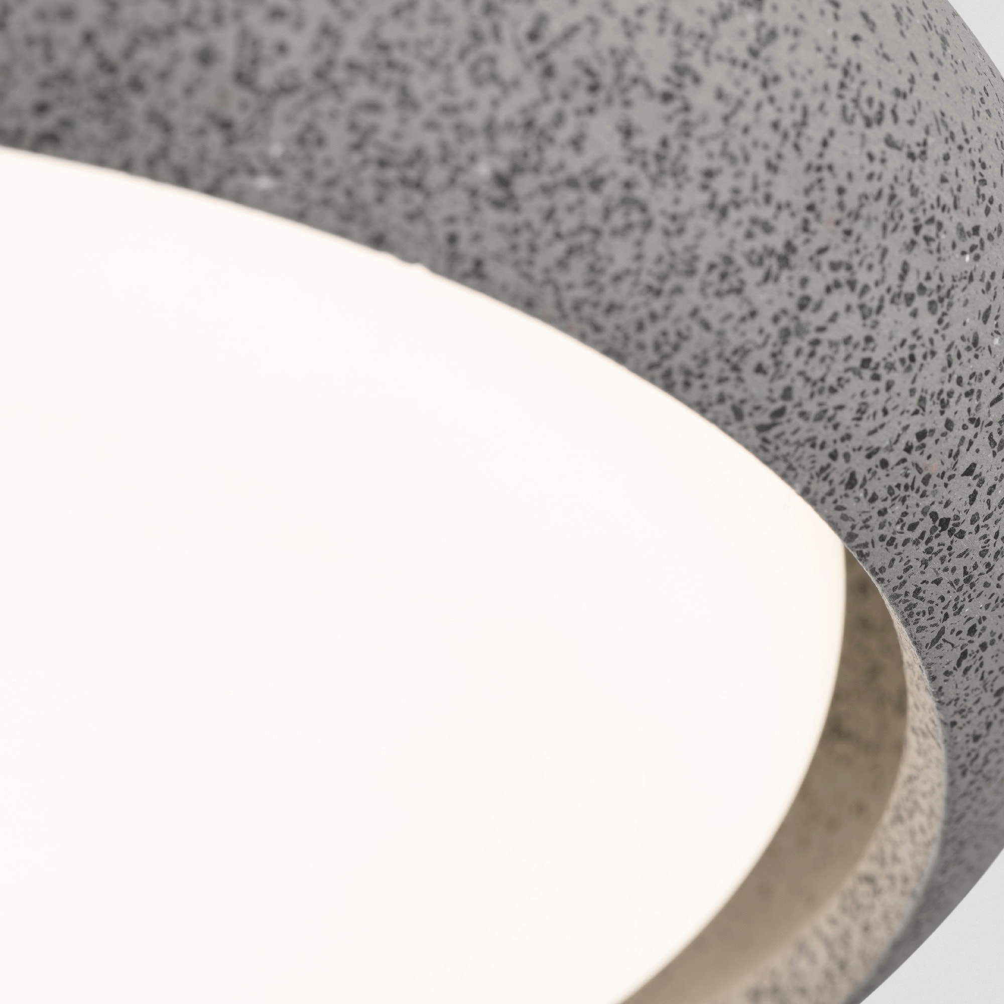 ANGA 240 Plafón gris oscuro