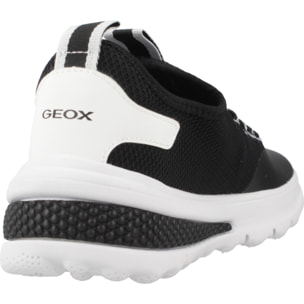 Zapatillas Niño de la marca GEOX  modelo J ACTIVART GIRL Black