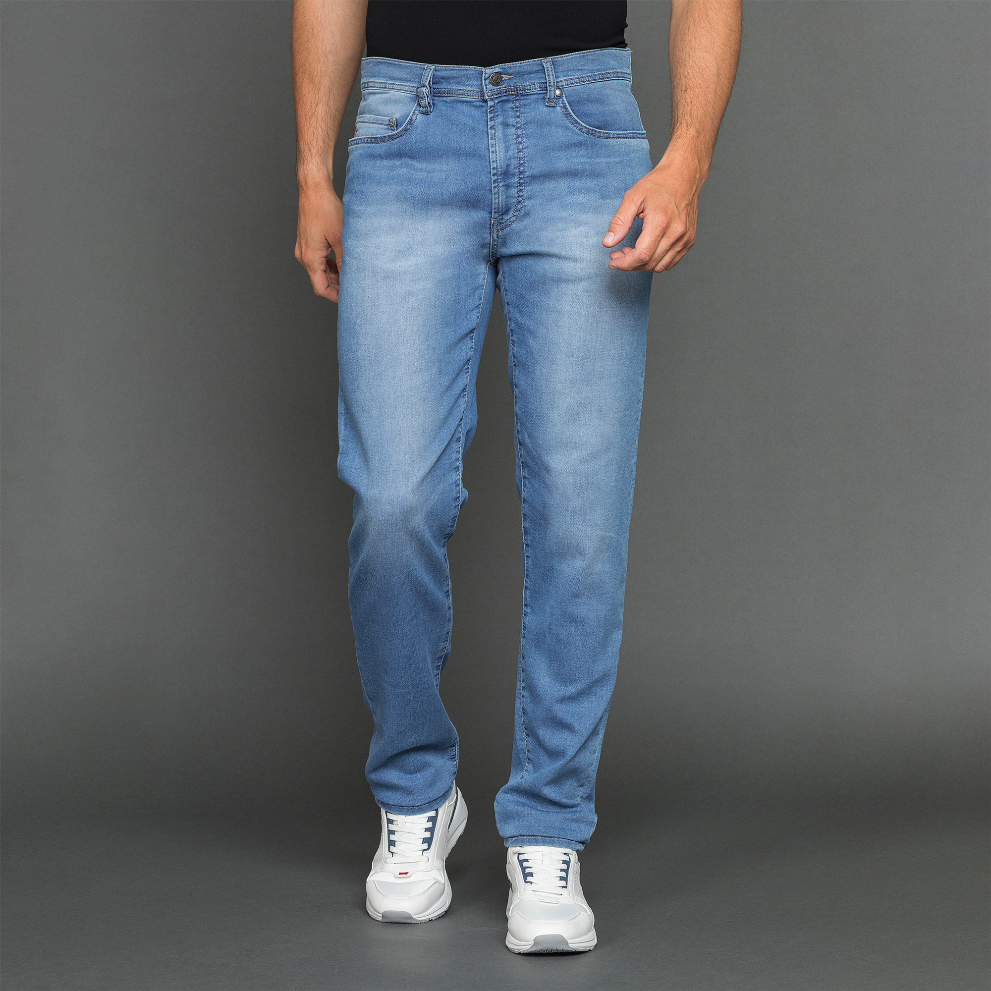 JEANS PASSPORT DA UOMO IN TESSUTO DENIM PLAY DA 10 oz.