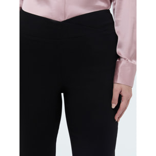 Fiorella Rubino - Pantaloni Kick Flare vita elasticizzata asimmetrica - Nero