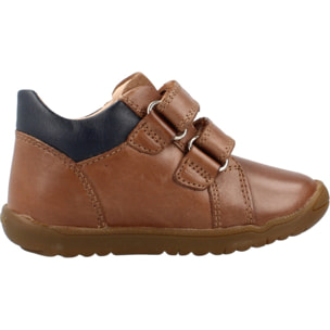 Zapatillas Niño de la marca GEOX  modelo B254NB 0CL22 MARRON