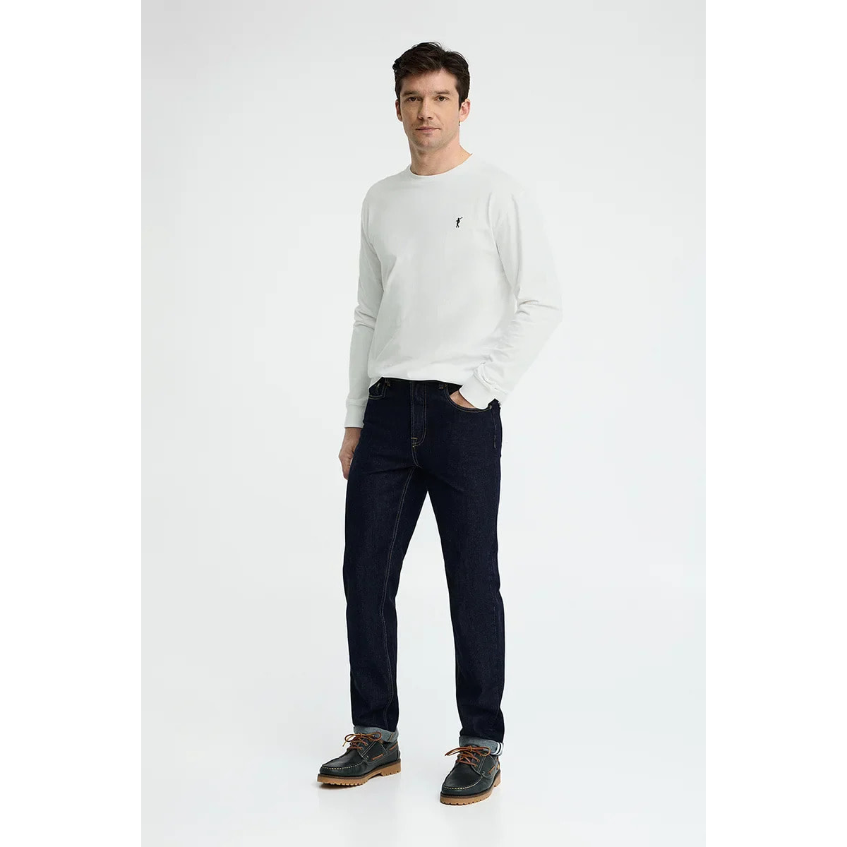 Maglietta bianca a maniche lunghe, fit dritto con ricamo Rigby Go