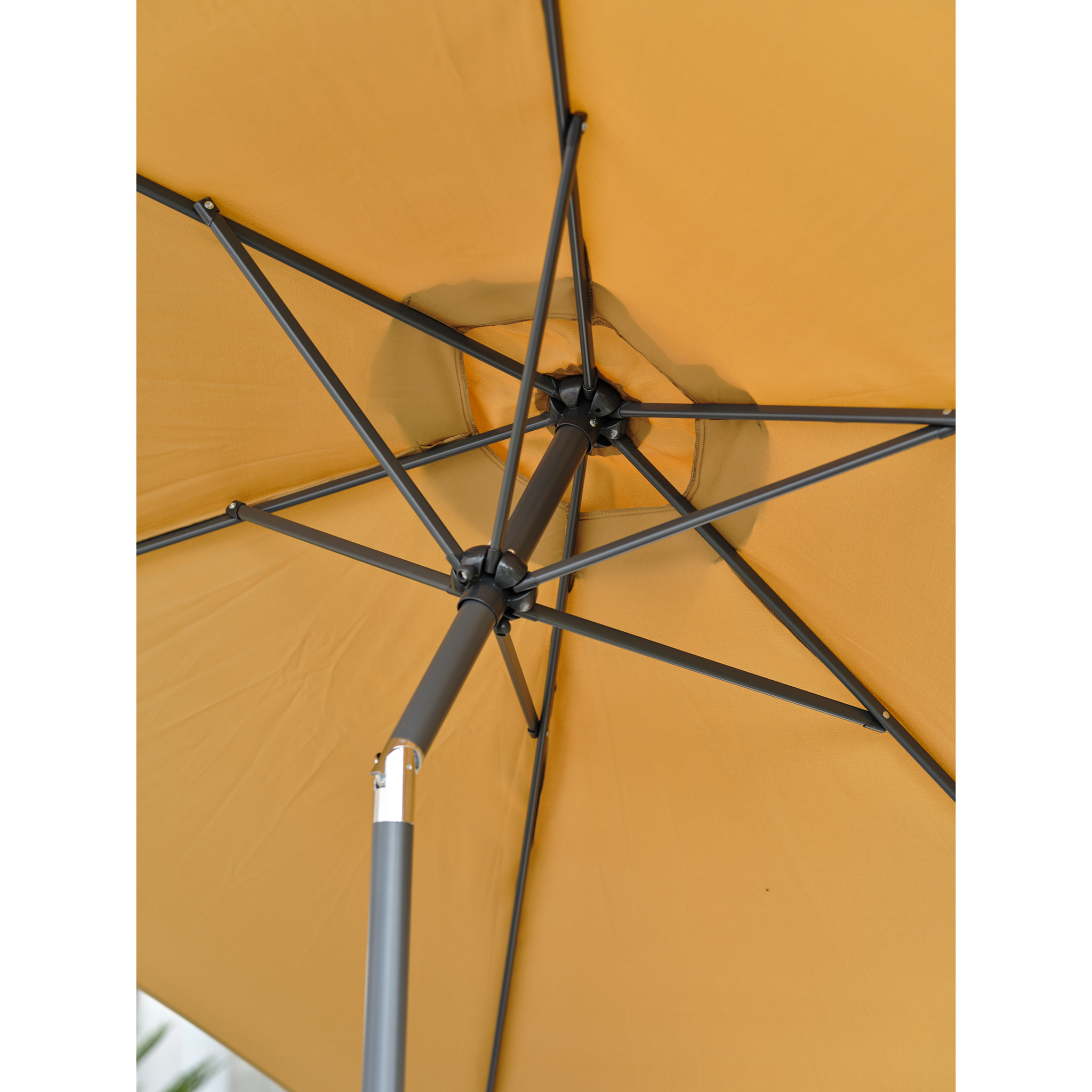 MARBELLA - Parasol à manivelle en aluminium gris anthracite et toile moutarde
