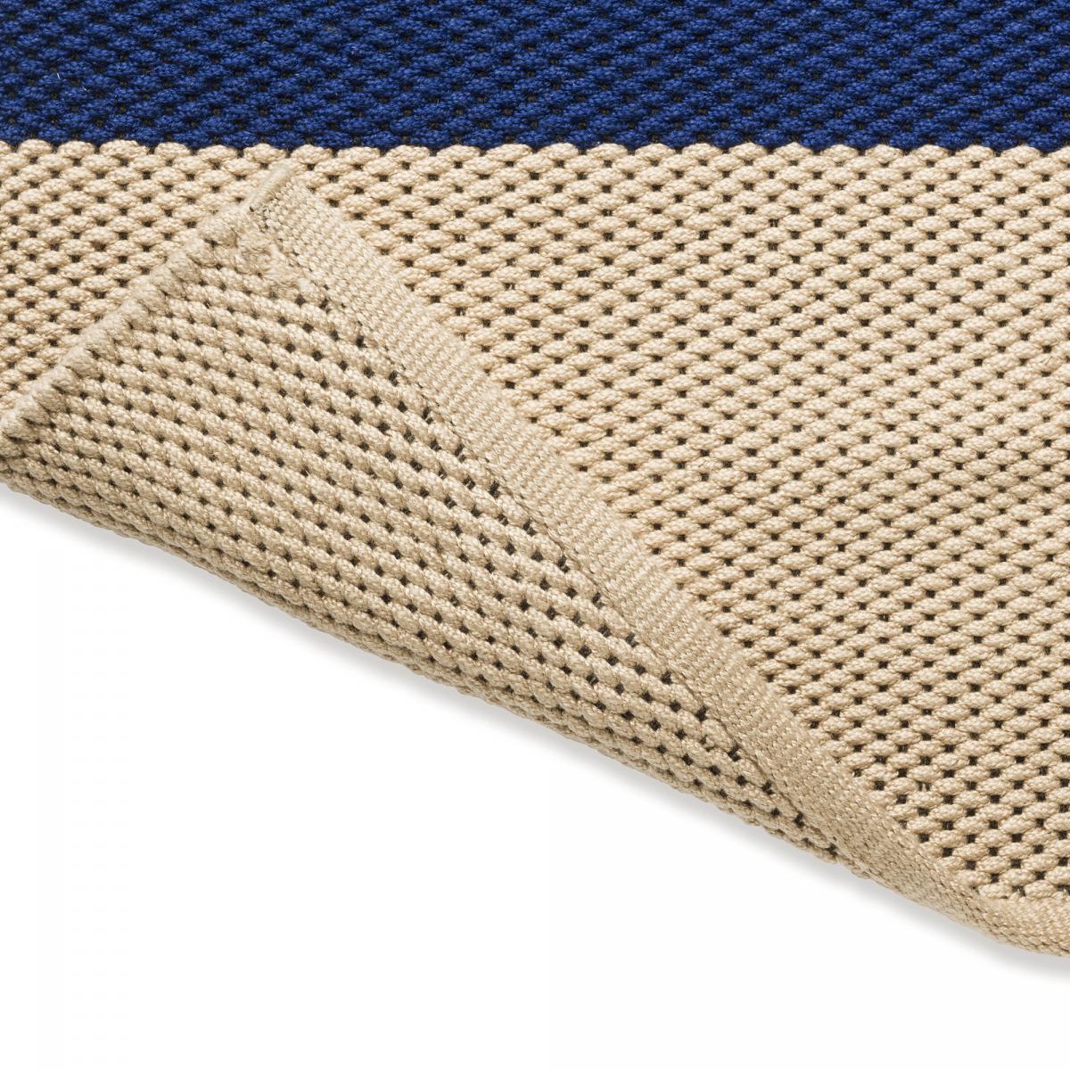 Tapis extérieur kilim fait main en PET CHICDOUA