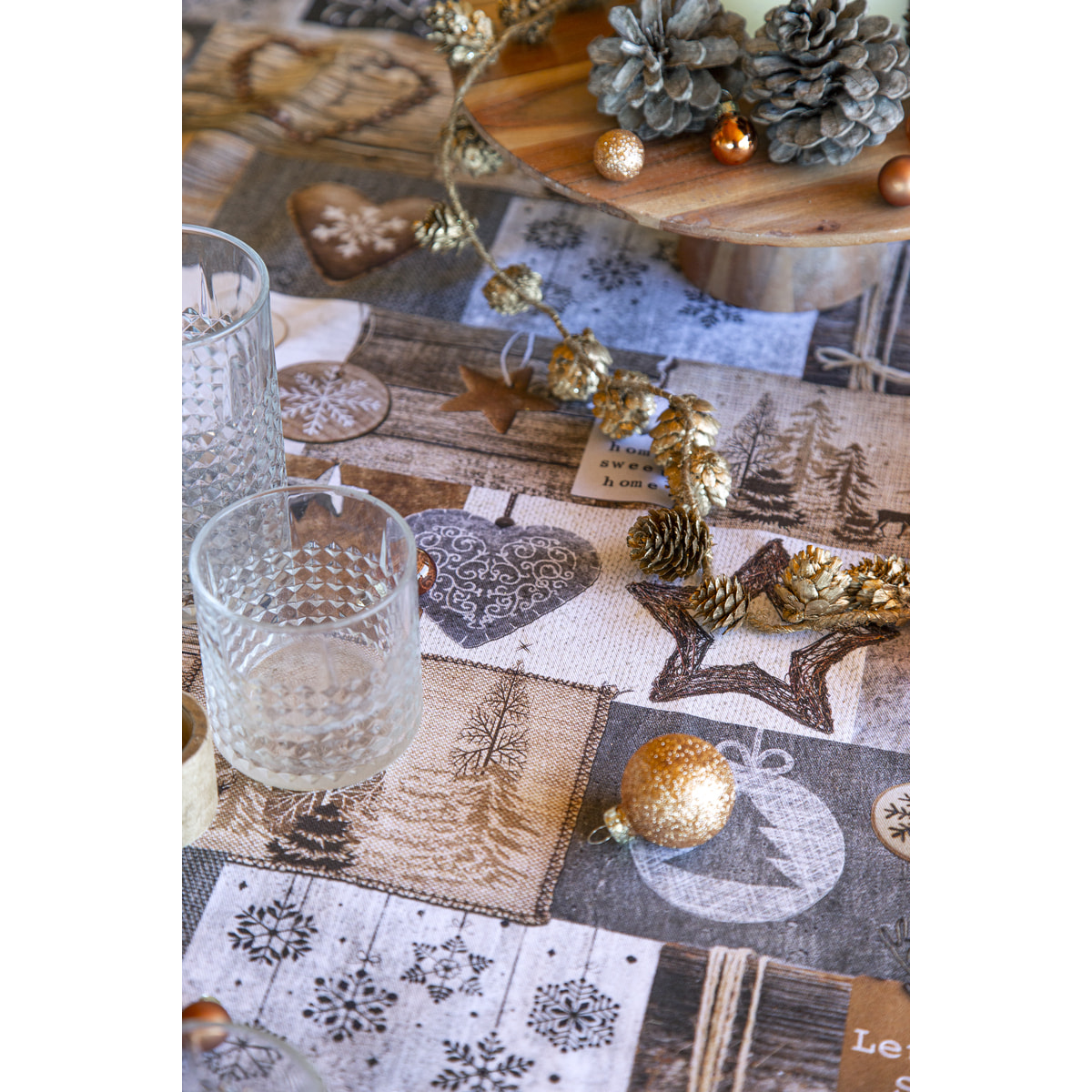 MANTEL DE NAVIDAD WARM 150x150 cm