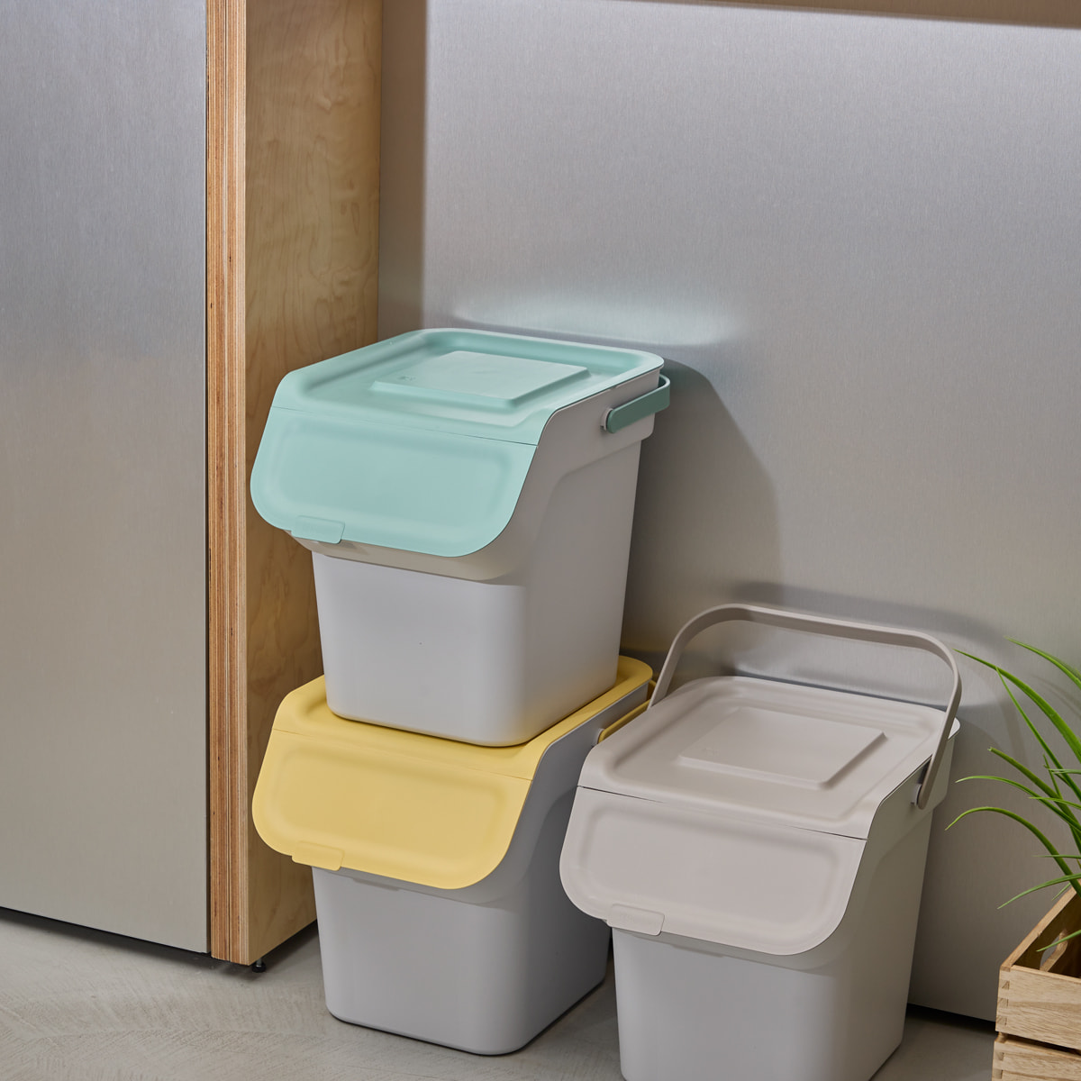 Poubelle de tri en plastique 20L