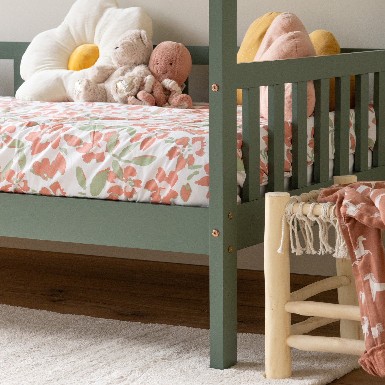 Lit cabane pour enfant 190x90cm vert MARCEAU