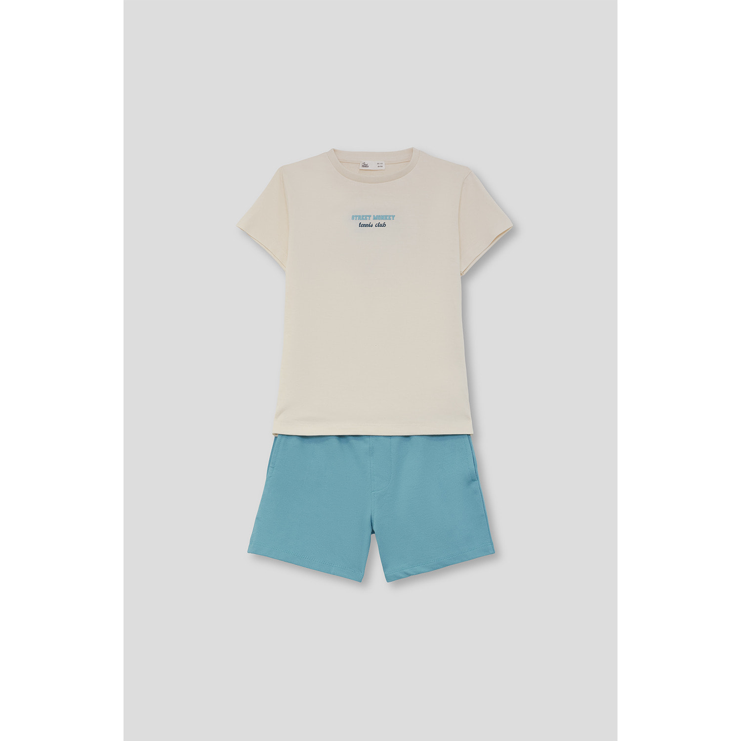 Conjunto Camiseta con Texto Tennis Club en el Pecho y Shorts Lisos Estilo Casual Deportivo | Color: Crudo | Street Monkey