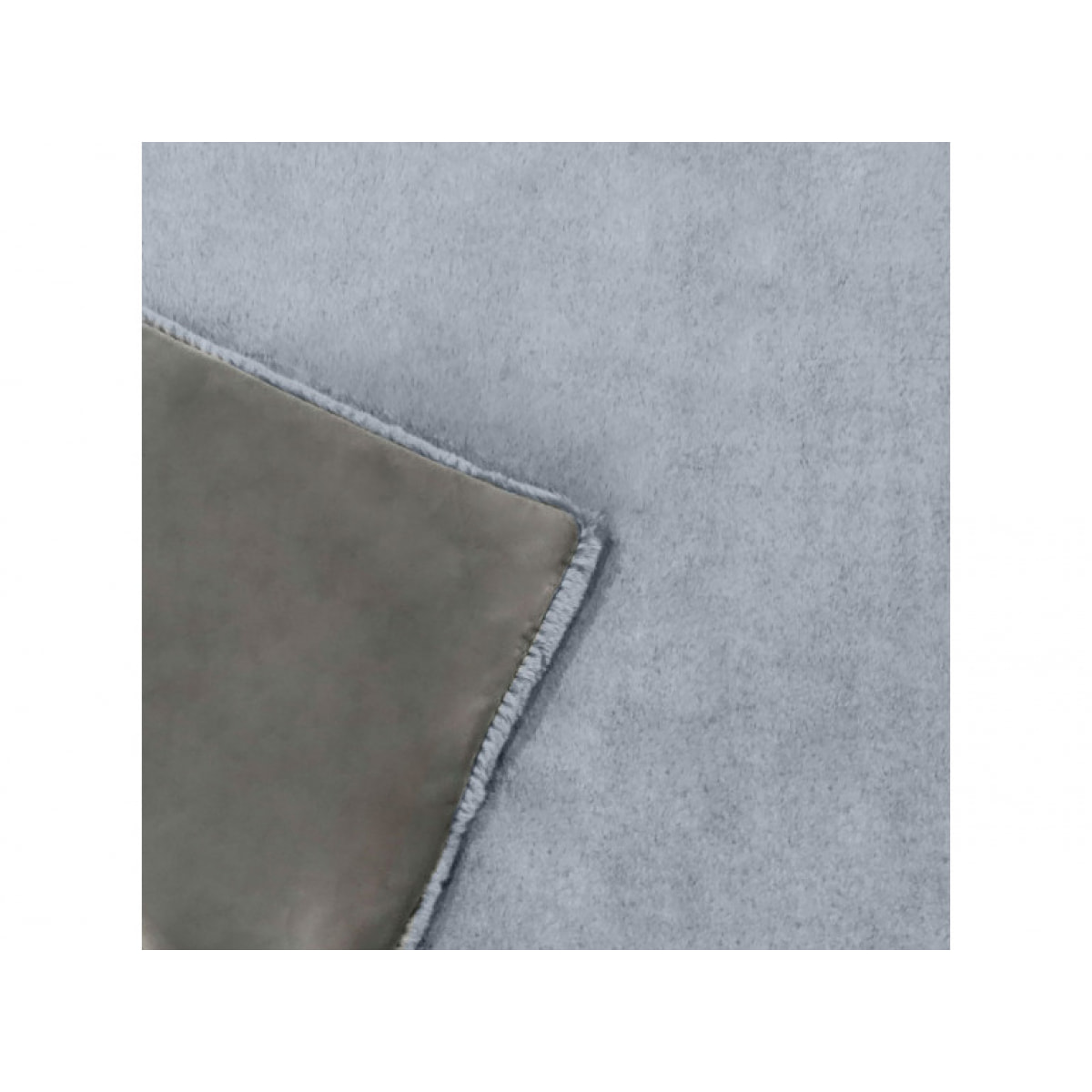 Plaid 130x170 cm doux polaire gris givré - WOOLY
