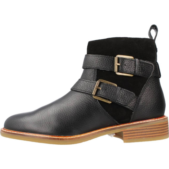 Botines Mujer de la marca CLARKS  modelo COLOGNE BUCKLE Black