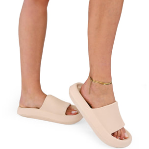 Sandalias con plataforma beige de goma