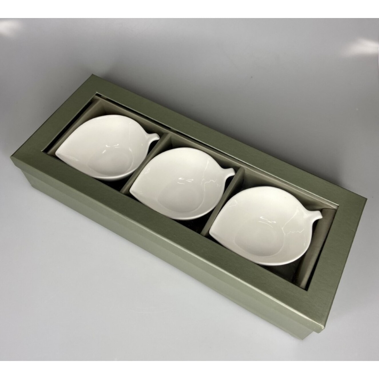 Set de 3 coupelles apéritif avec plateau décor feuille