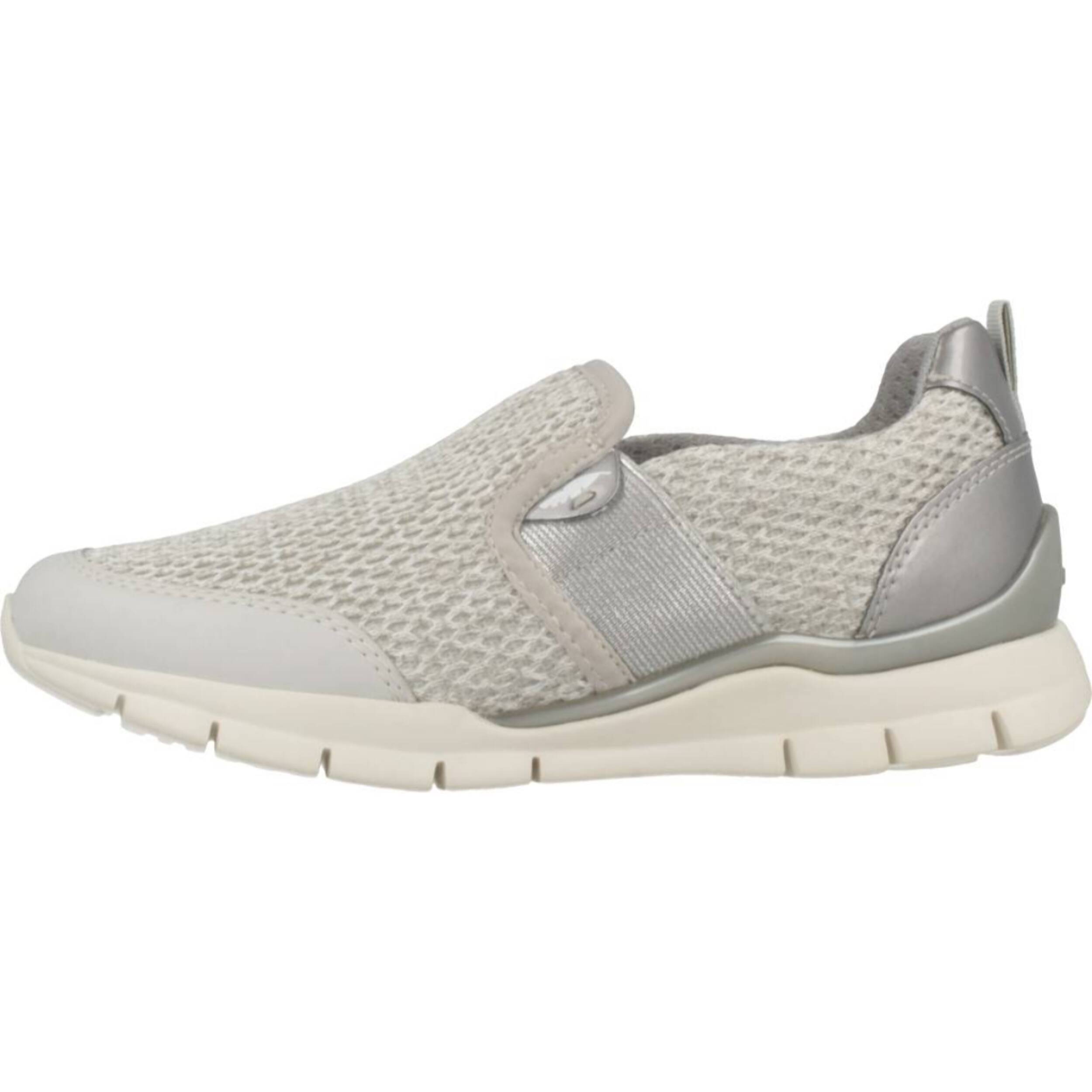 Zapatillas Niña de la marca GEOX  modelo J SUKIE GIRL PLATA