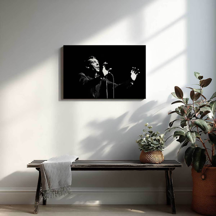 Tableau chanteur Photo de Jacques Brel à l'Olympia en 1966 Toile imprimée