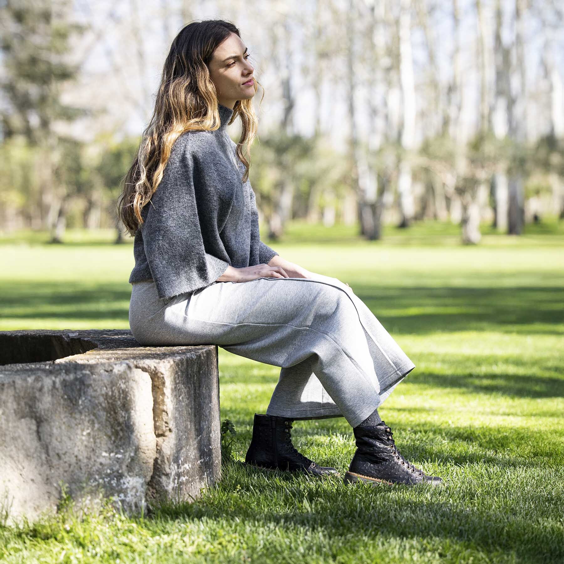 Botines N5572 SOFT NAPPA BLACK/VOLCANO color Black