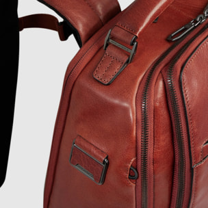 Piquadro Zaino da viaggio in pelle porta pc e iPad® con protezioni antiurto e RFID
