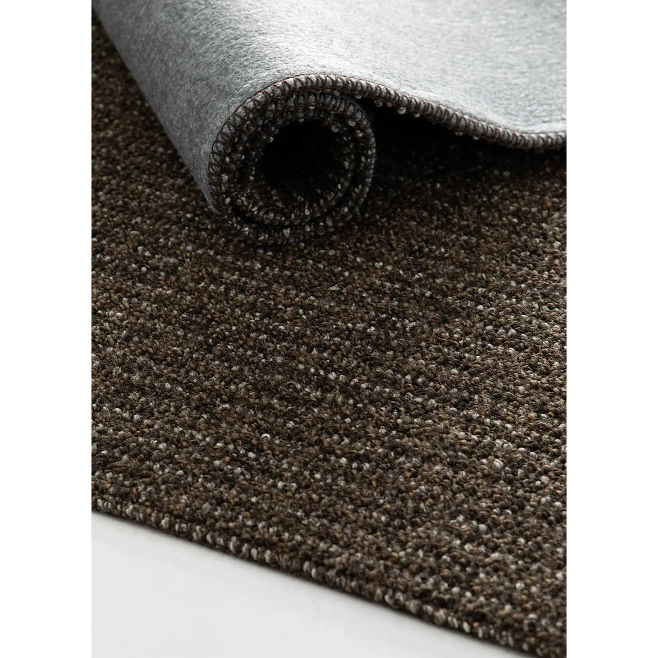 LUMEN Alfombra lavable lisa con bucles marrón, varias medidas disponibles.