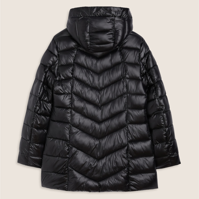 Piumino donna trapuntato con cappuccio e bottoni a pressione