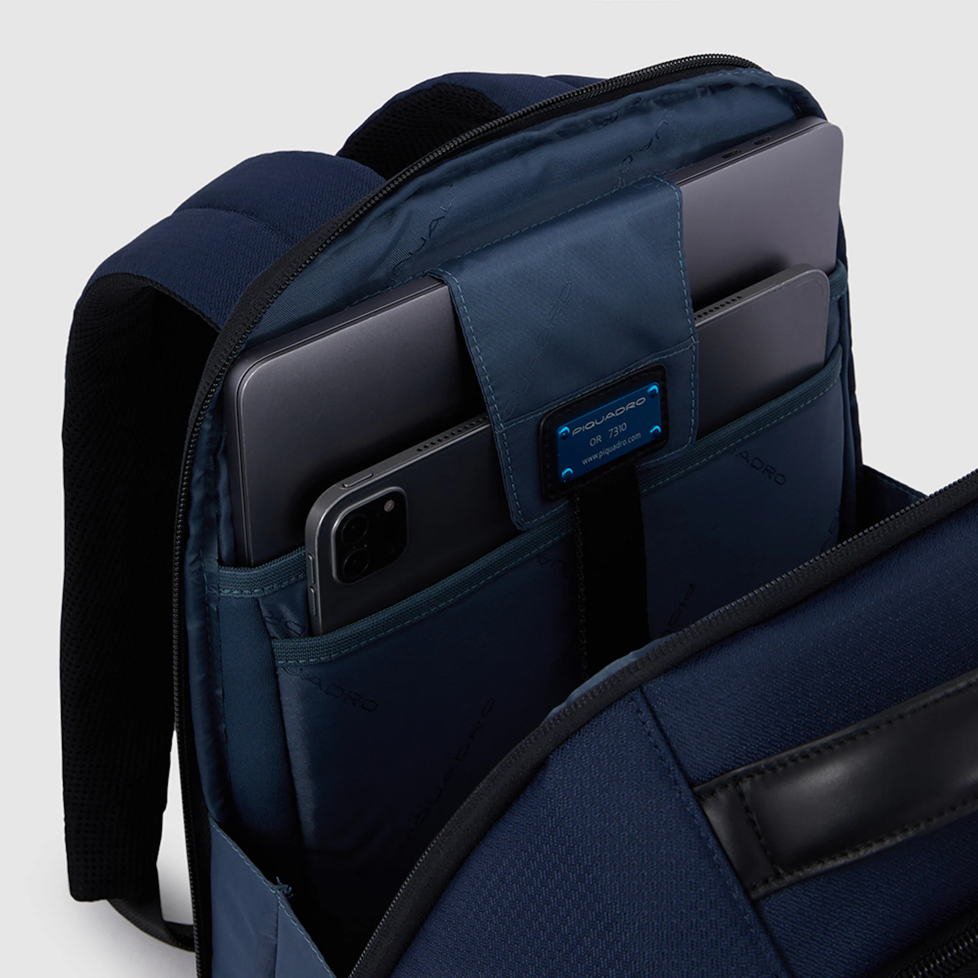 Piquadro Computer backpack 14 with iPad® compartment