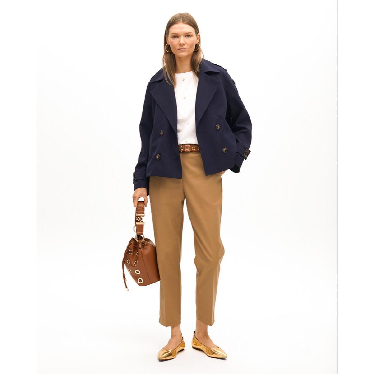 Pantaloni chino con elastico logato e strass