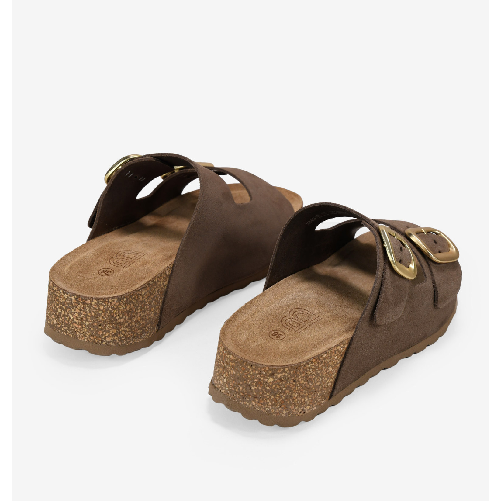 Sandalias de cuña marrones en piel con hebillas