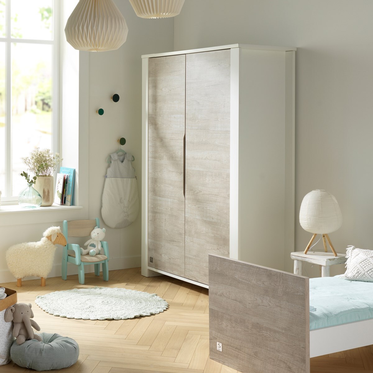 Armoire bébé 2 portes