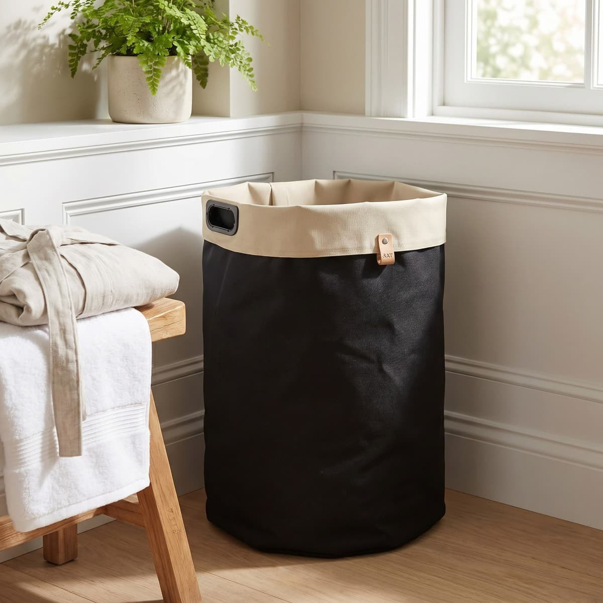 35x60x35 cm panier à linge réversible 73,5 L, polyester, noir/beige (SATDKOSCBE)