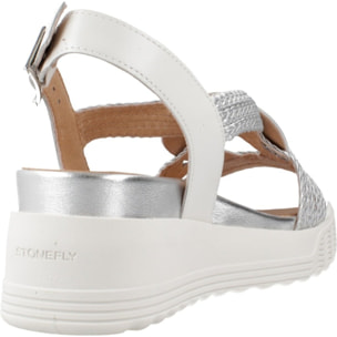 Sandalias Mujer de la marca STONEFLY  modelo EMBOSSED S./CALF L Silver