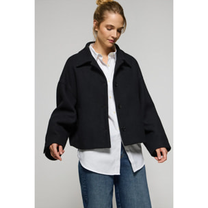 Abrigo corto Lita negro abotonado y detalles Polo Club