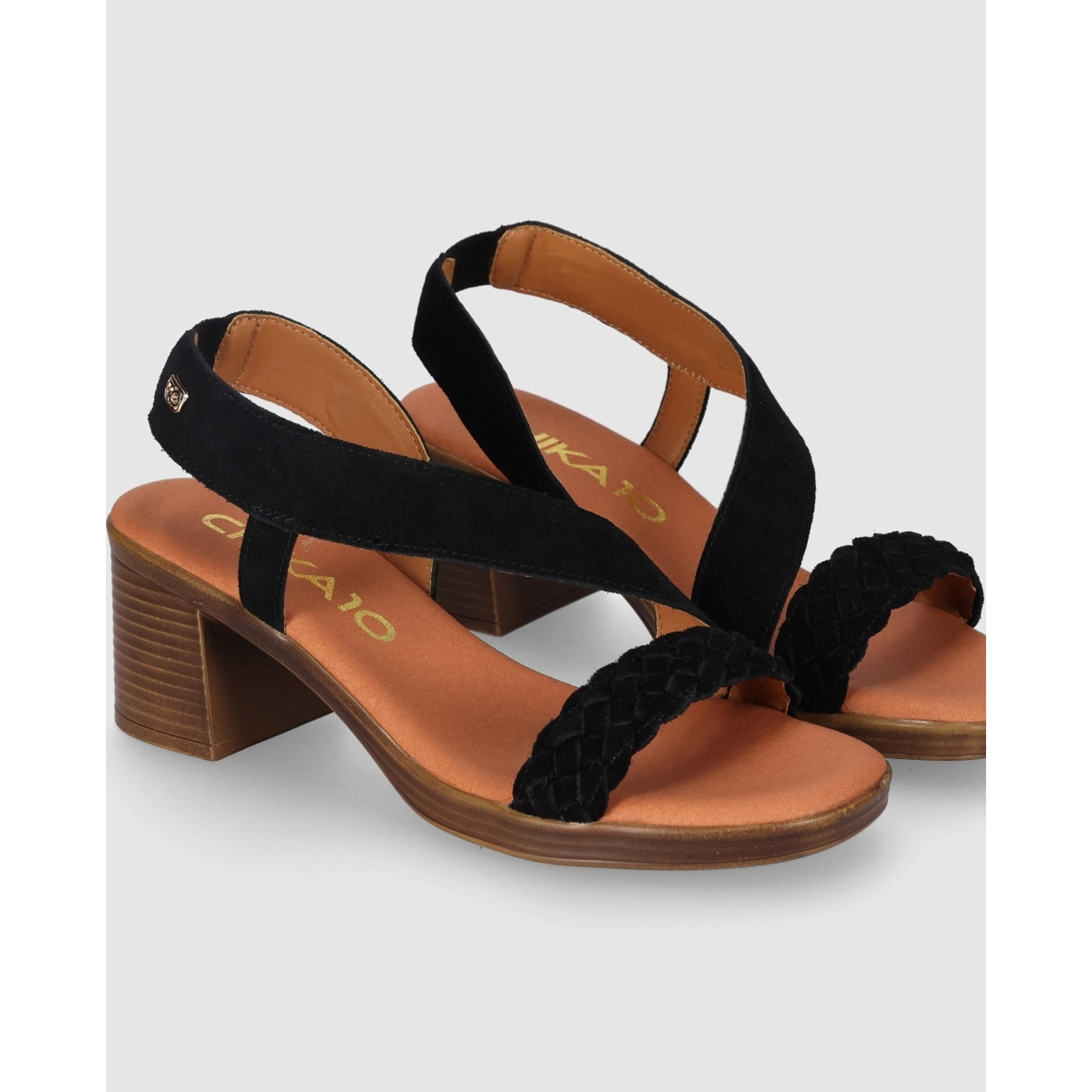 Sandalias de Serraje - Negro - Tacón: 6 cm