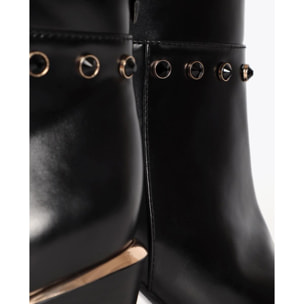 Stivaletto Cowboy con Tacco e Dettagli Metallici