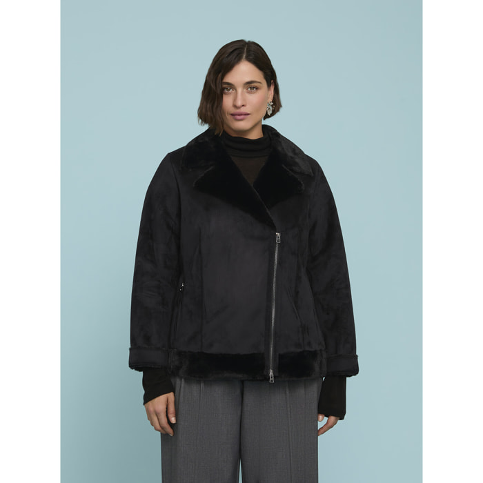 Fiorella Rubino - Chaqueta soft touch con cremallera asimétrica - Negro