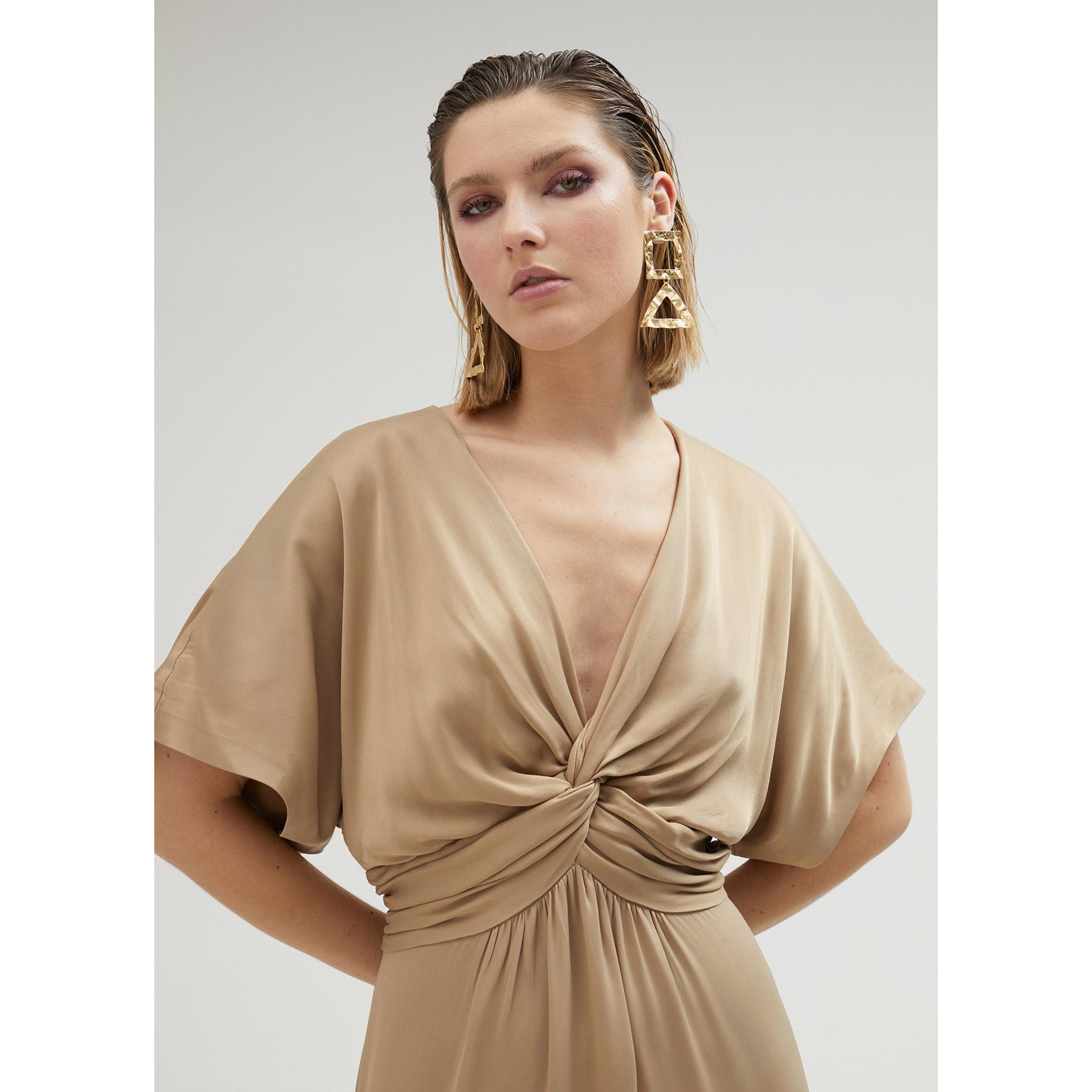 Vestito lungo con drappeggio in vita